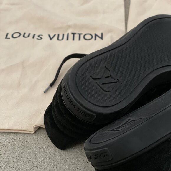Louis Vuitton Monogram Women's Sneakers (with Louis Vuitton bag) - Picture 3 of 6